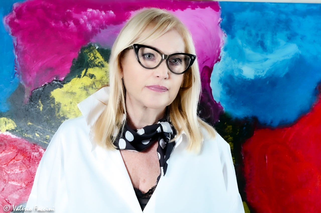 Gabriella Tolli Pittrice: tra Astrattismo Geometrico e Pollock